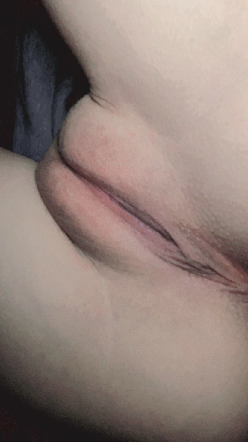 The pussy of a girlfriend of a follower #5OBInmnp